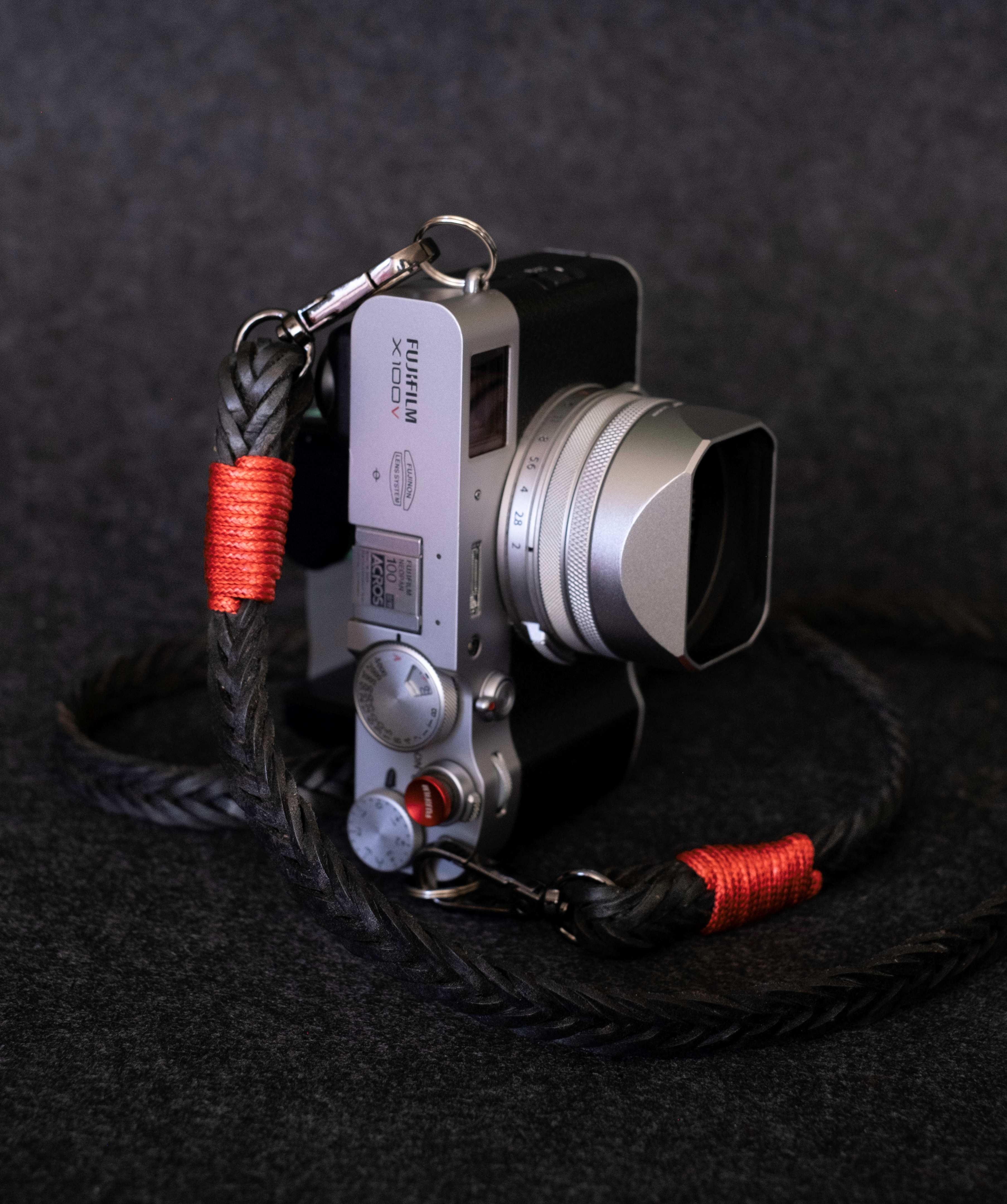 Black Braided Flat Leather Camera Strap - Image 2