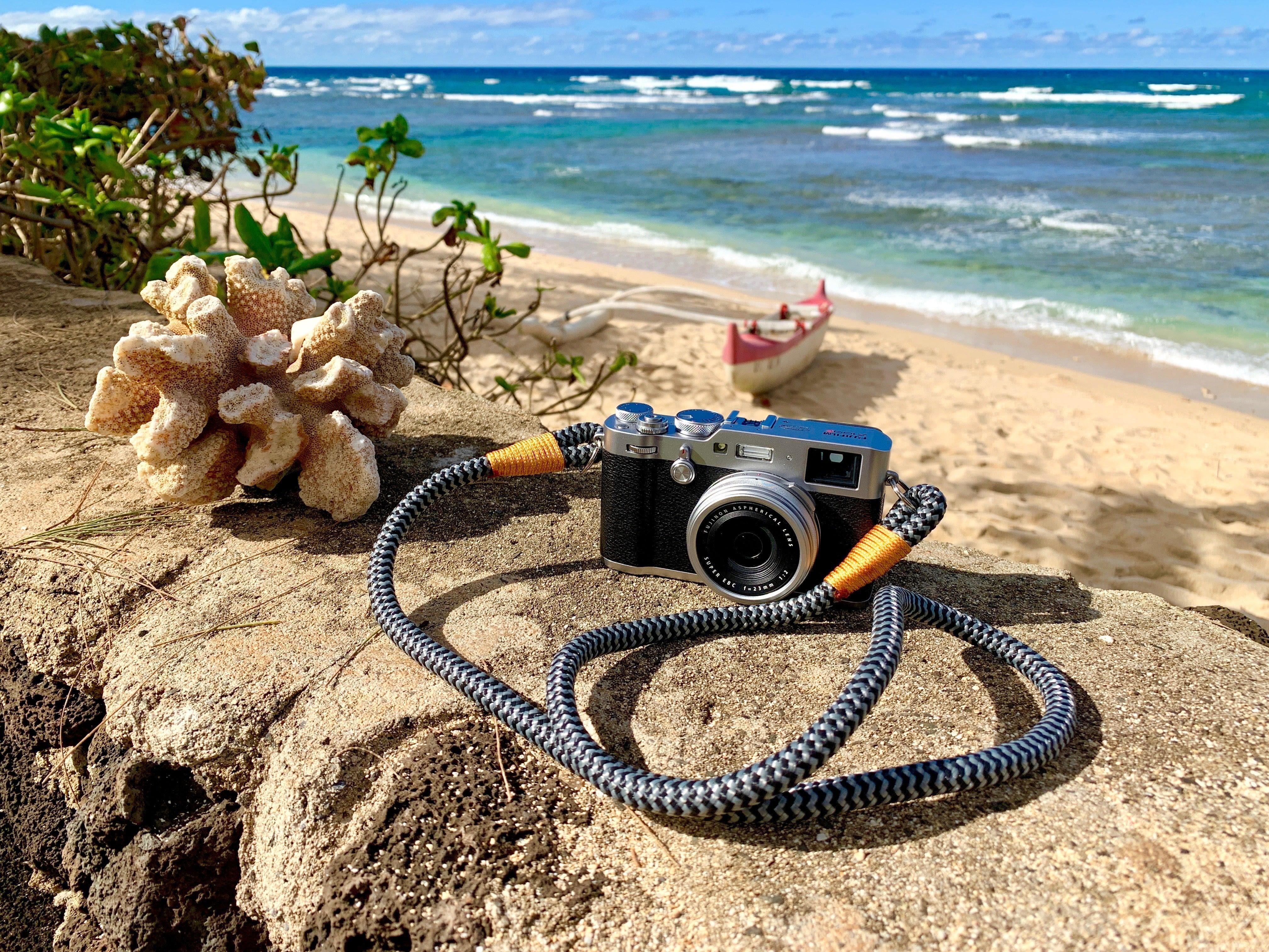 Black - Grey Acrylic Camera Strap - Image 6