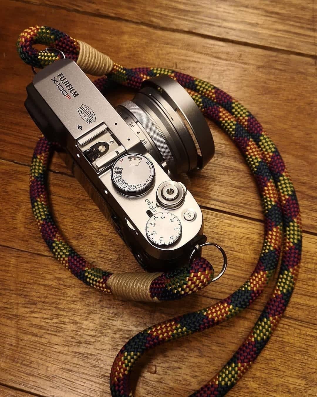 Bolivia Acrylic Camera Strap - Image 3