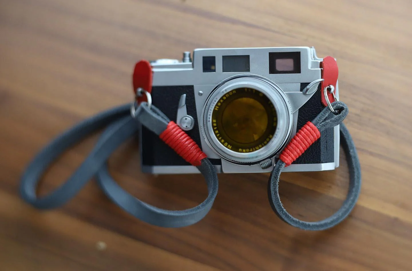 Real Pull-Up Waxed Leather Camera Strap - Grey 10mm - Image 6