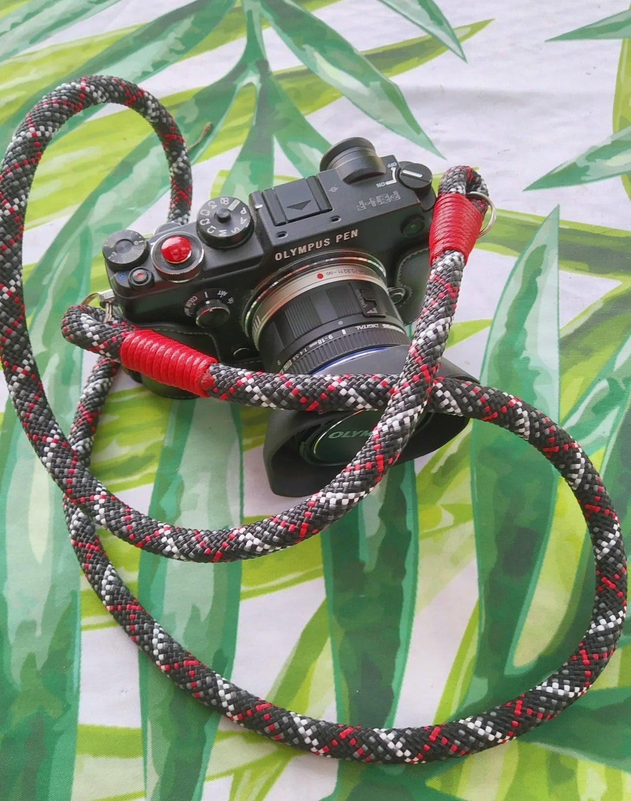 Tartan Black Camera Strap - Image 2