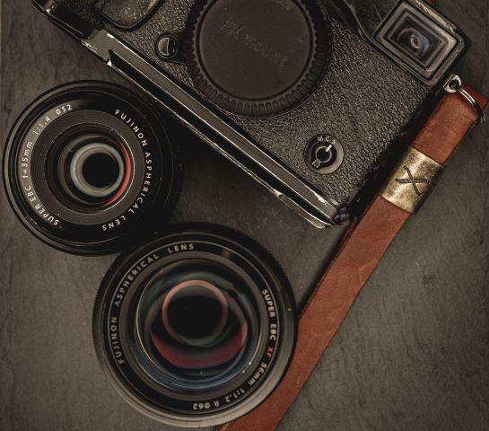 X Leather Camera Strap Cognac 15mm - Image 3